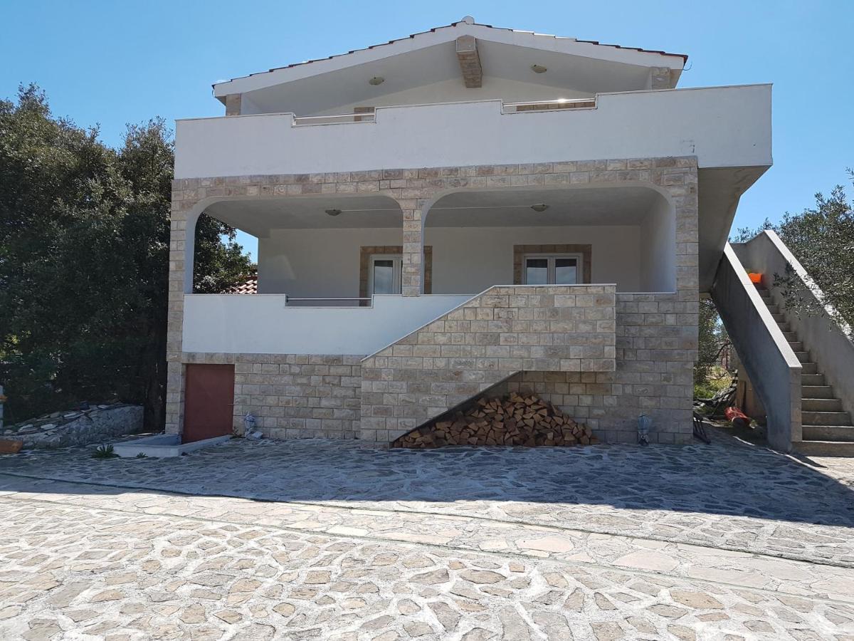 Family Friendly Seaside Apartments Kanica, Rogoznica - 12895 외부 사진